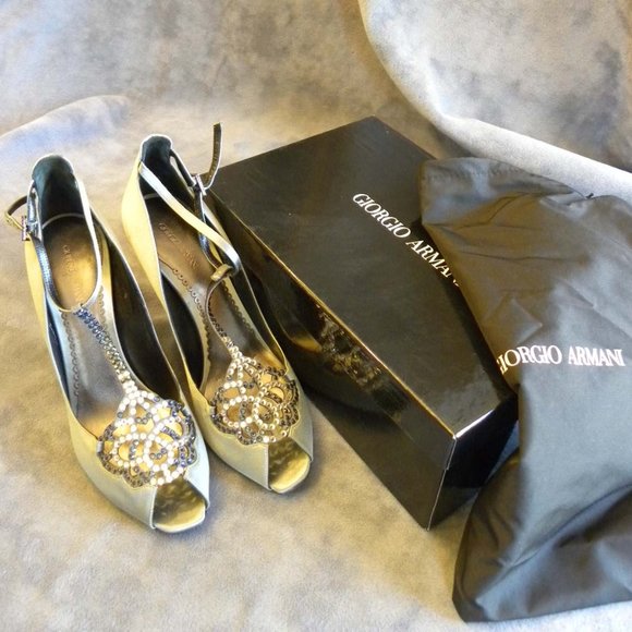 Giorgio Armani - Picture 8 of 8